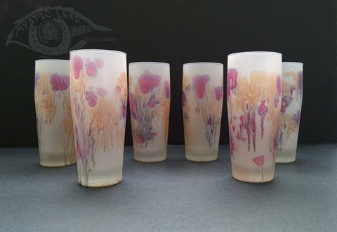 longdesc="Palestinian Art - set of 6 Stained Glass Tumblers ; Off white background and red and golden shimmering splashes - Colorful Juice Sets - Personalized unique Wedding Glass cups - Hebron Glass"